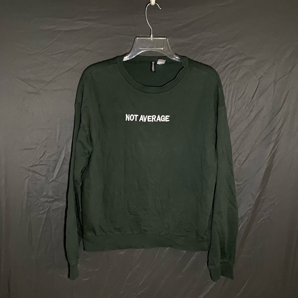 NOT AVERAGE LONG SLEEVE